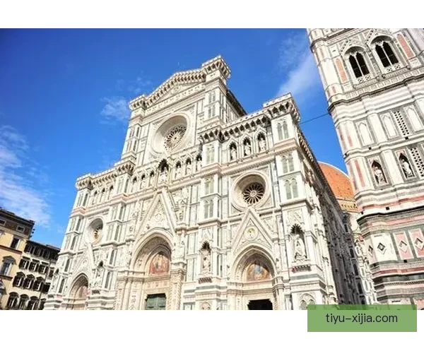 年轻蓝衣潜质闪耀佛罗伦萨之城